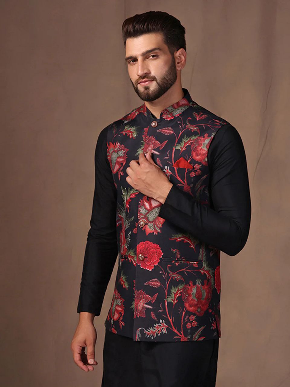 BLACK COTTON BLEND EMBELISHED REGULAR FIT MANDARIN COLLOR SLEEVELESS