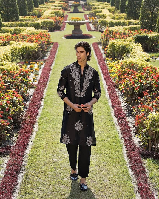 BLACK DORI AND SEQUNCES WORK KURTA PAJAMA SET FOR MEN'S