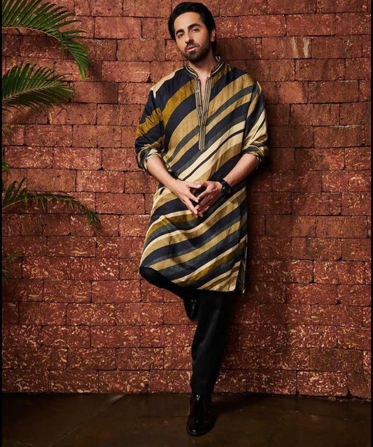 AK STRIP PRINTED KURTA PAJAMA SET